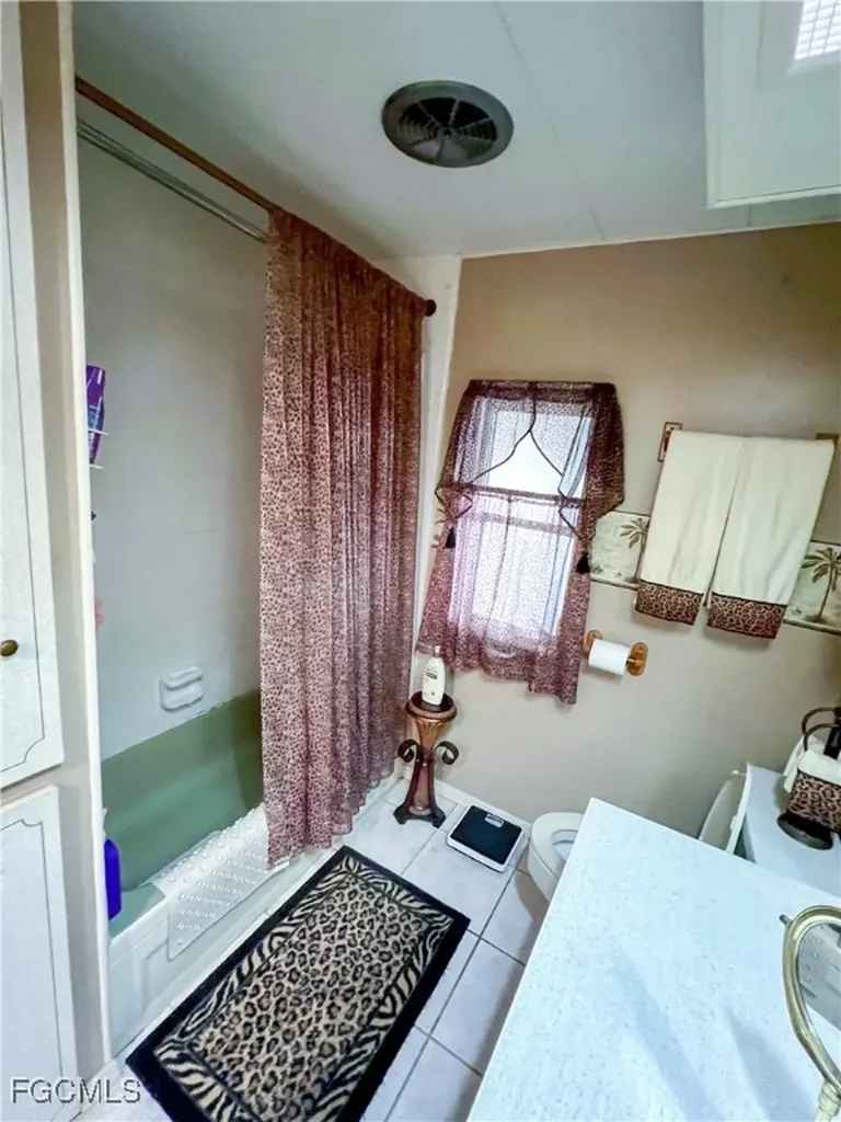 11 Derwent Boulevard Fort Myers FL 33908