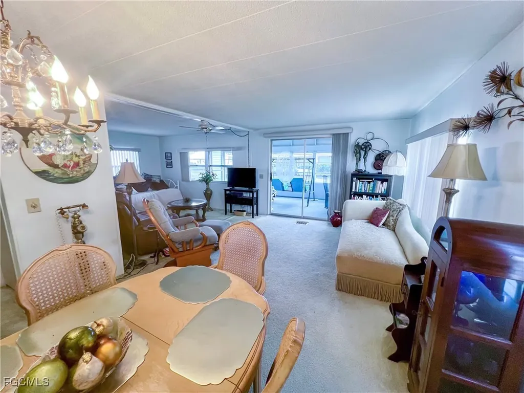 11 Derwent Boulevard Fort Myers FL 33908