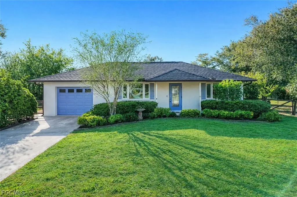 4900 Shady River Lane Fort Myers FL 33905