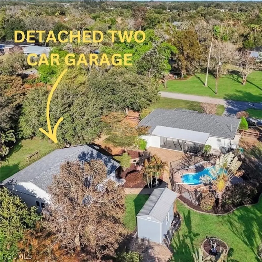4900 Shady River Lane Fort Myers FL 33905