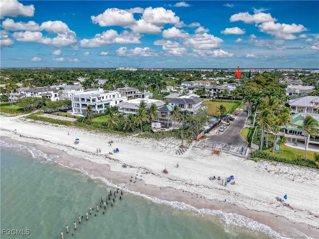 223 3rd Avenue S Naples FL 34102
