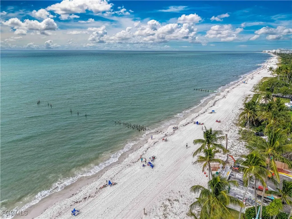 223 3rd Avenue S Naples FL 34102