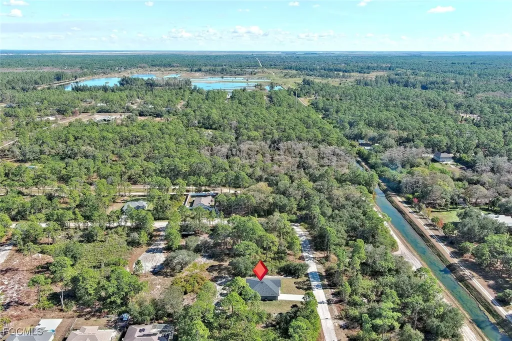 374 Nestle Avenue Lehigh Acres FL 33972