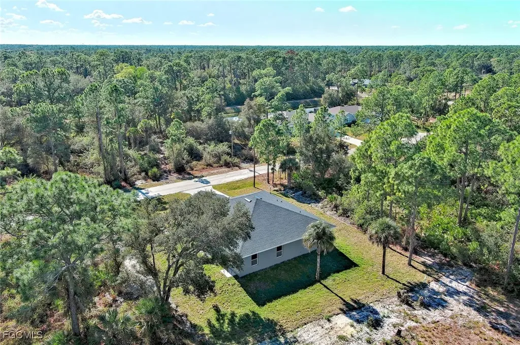 374 Nestle Avenue Lehigh Acres FL 33972