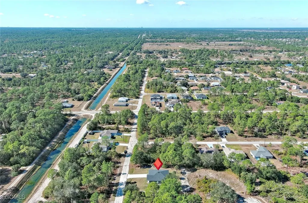 374 Nestle Avenue Lehigh Acres FL 33972