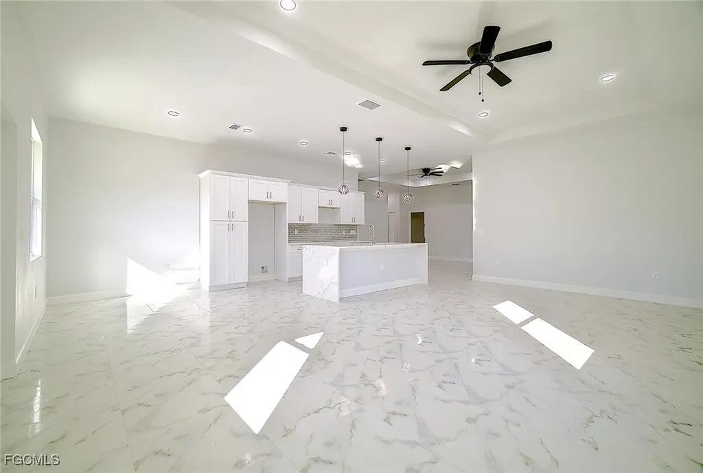 374 Nestle Avenue Lehigh Acres FL 33972