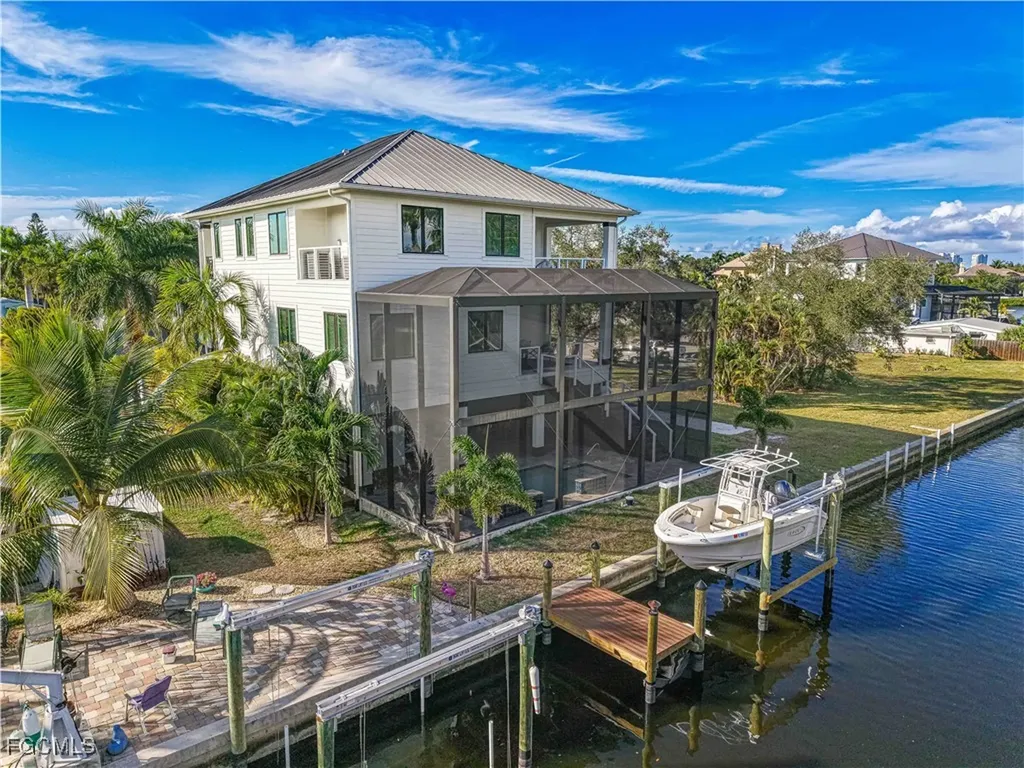 27570 Tarpon Way Bonita Springs FL 34134