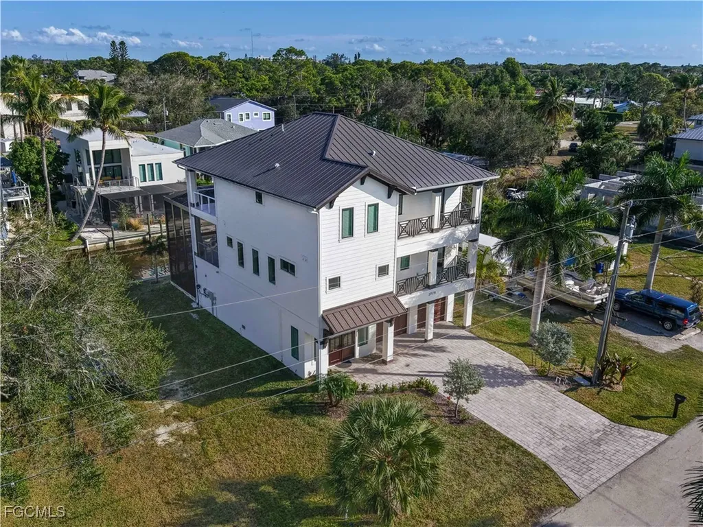 27570 Tarpon Way Bonita Springs FL 34134