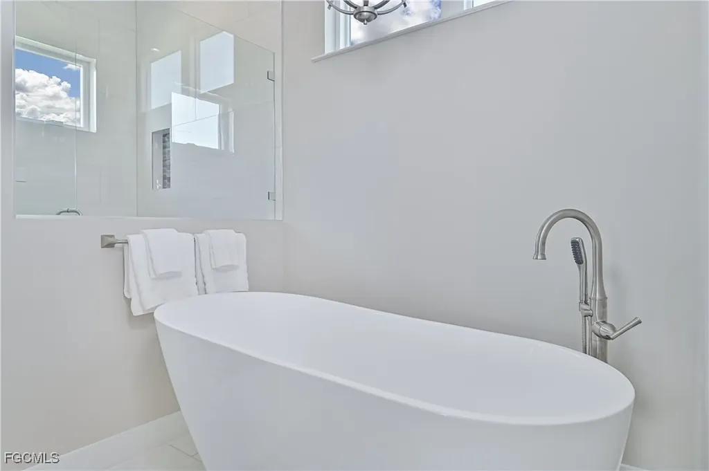 27570 Tarpon Way Bonita Springs FL 34134