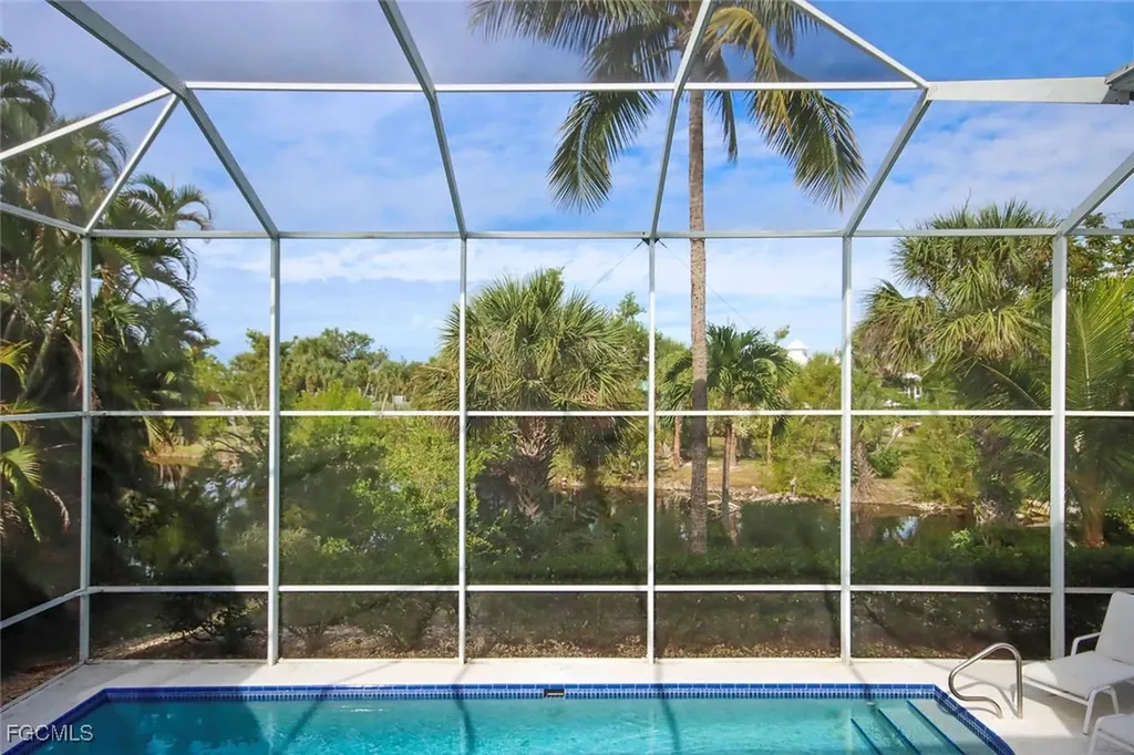 1319 Par View Drive Sanibel FL 33957