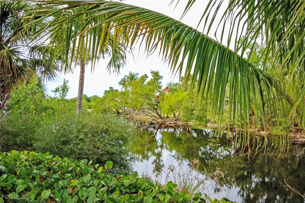 1319 Par View Drive Sanibel FL 33957