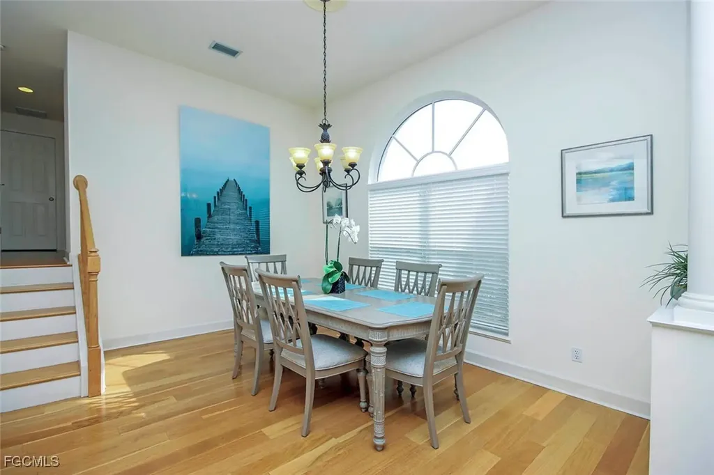 1319 Par View Drive Sanibel FL 33957