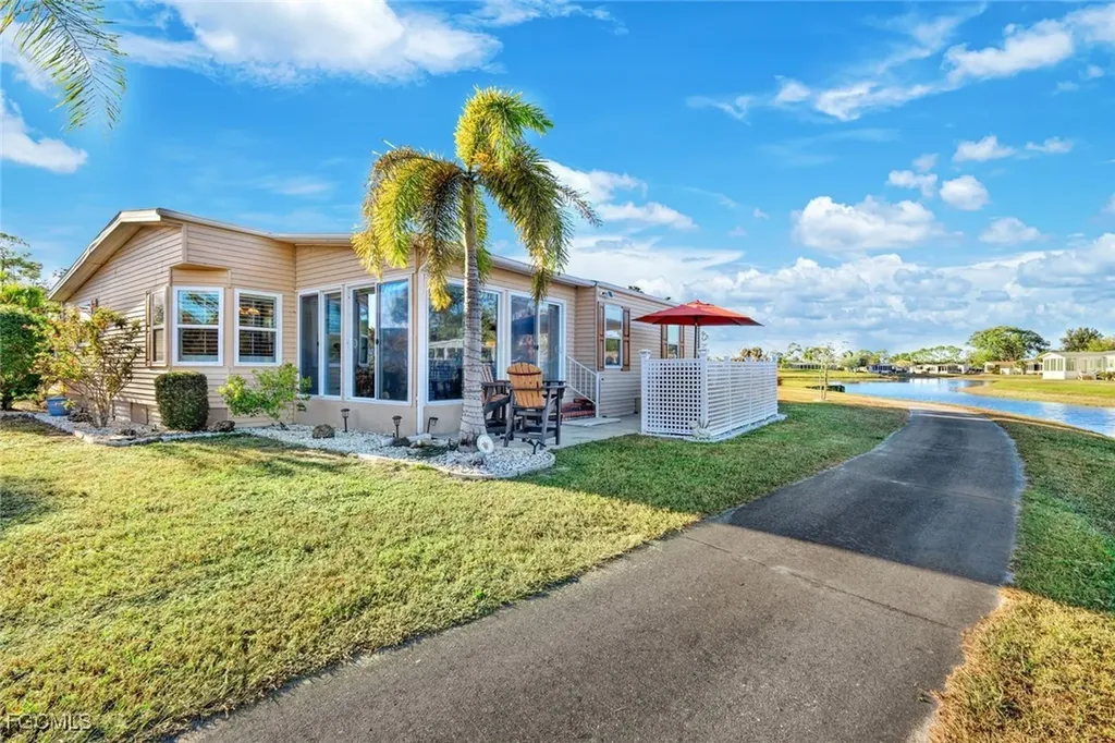 19616 Eagle Trace Court North Fort Myers FL 33903