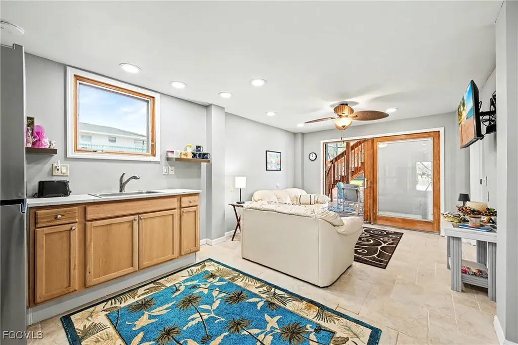 285 Dundee Road Fort Myers Beach FL 33931