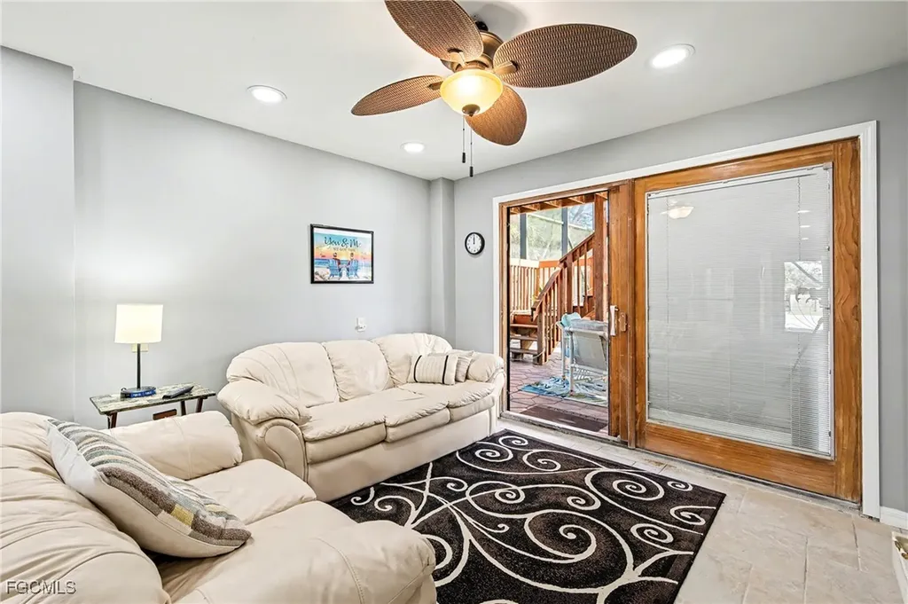 285 Dundee Road Fort Myers Beach FL 33931