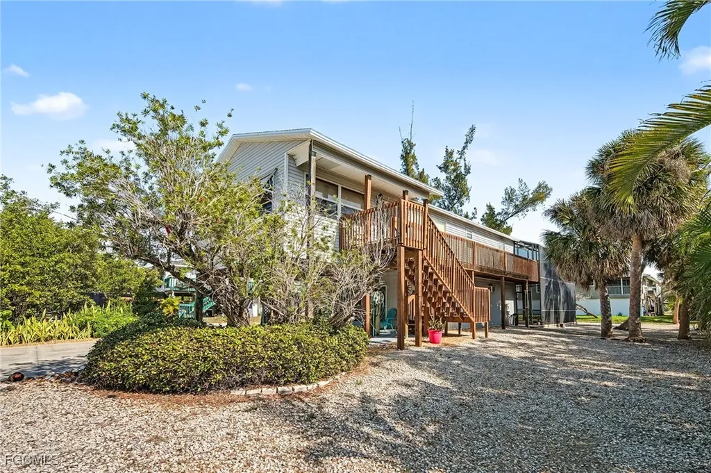 285 Dundee Road Fort Myers Beach FL 33931