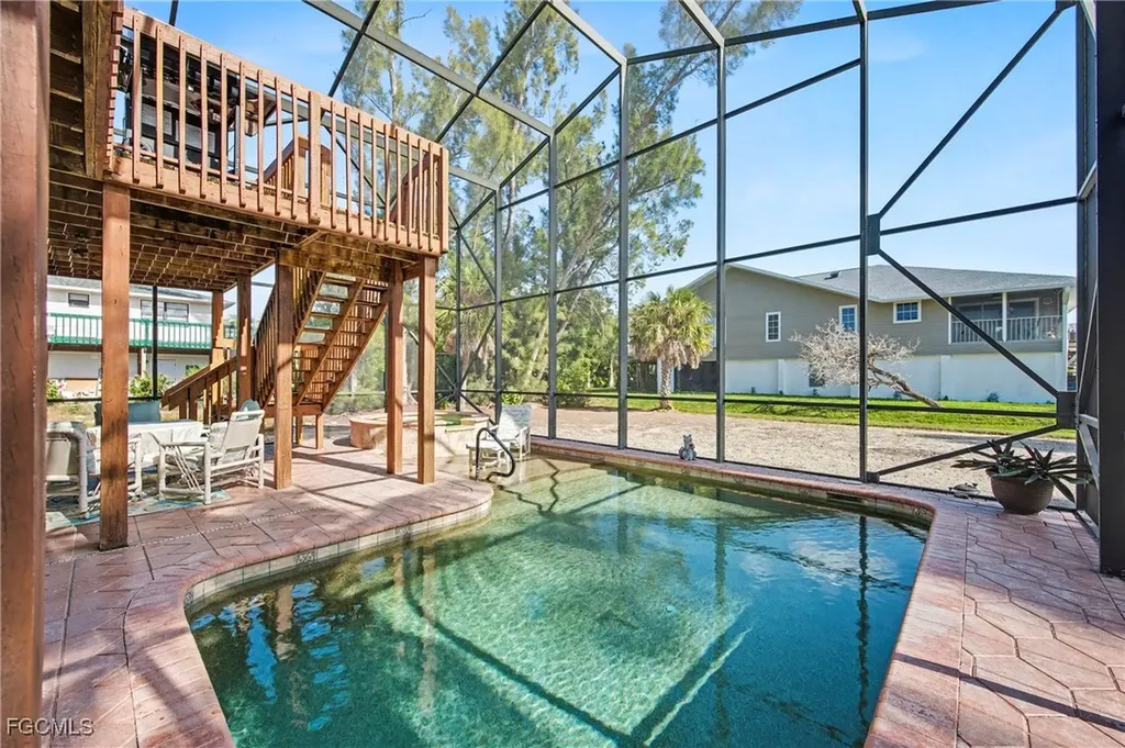 285 Dundee Road Fort Myers Beach FL 33931