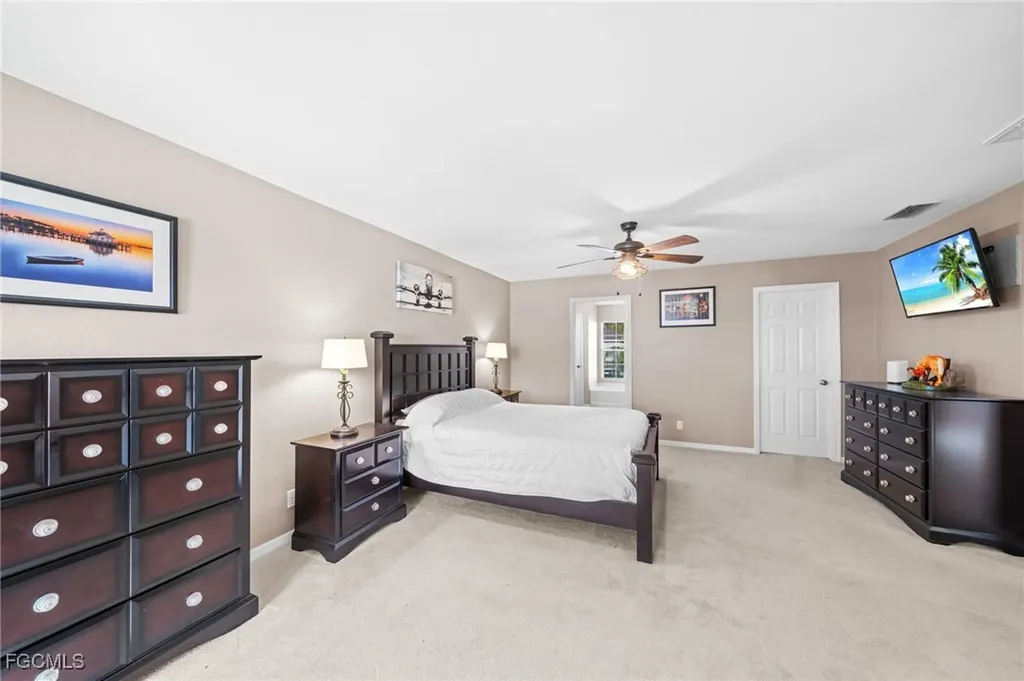 2084 Cape Heather Circle Cape Coral FL 33991