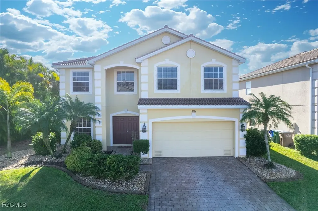 2084 Cape Heather Circle Cape Coral FL 33991