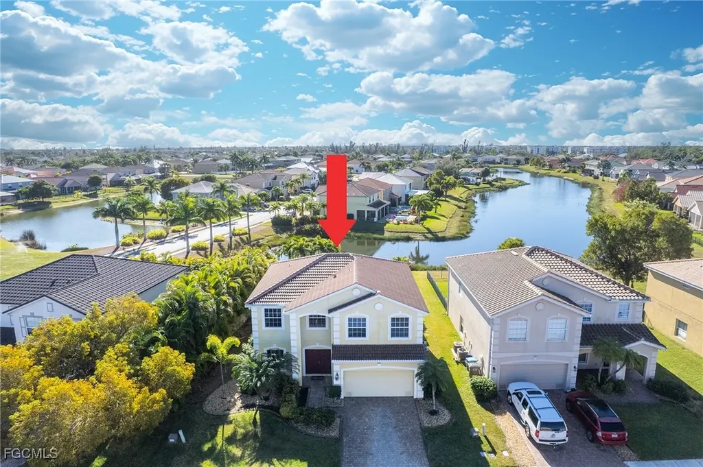 2084 Cape Heather Circle Cape Coral FL 33991