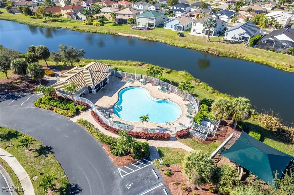 2084 Cape Heather Circle Cape Coral FL 33991