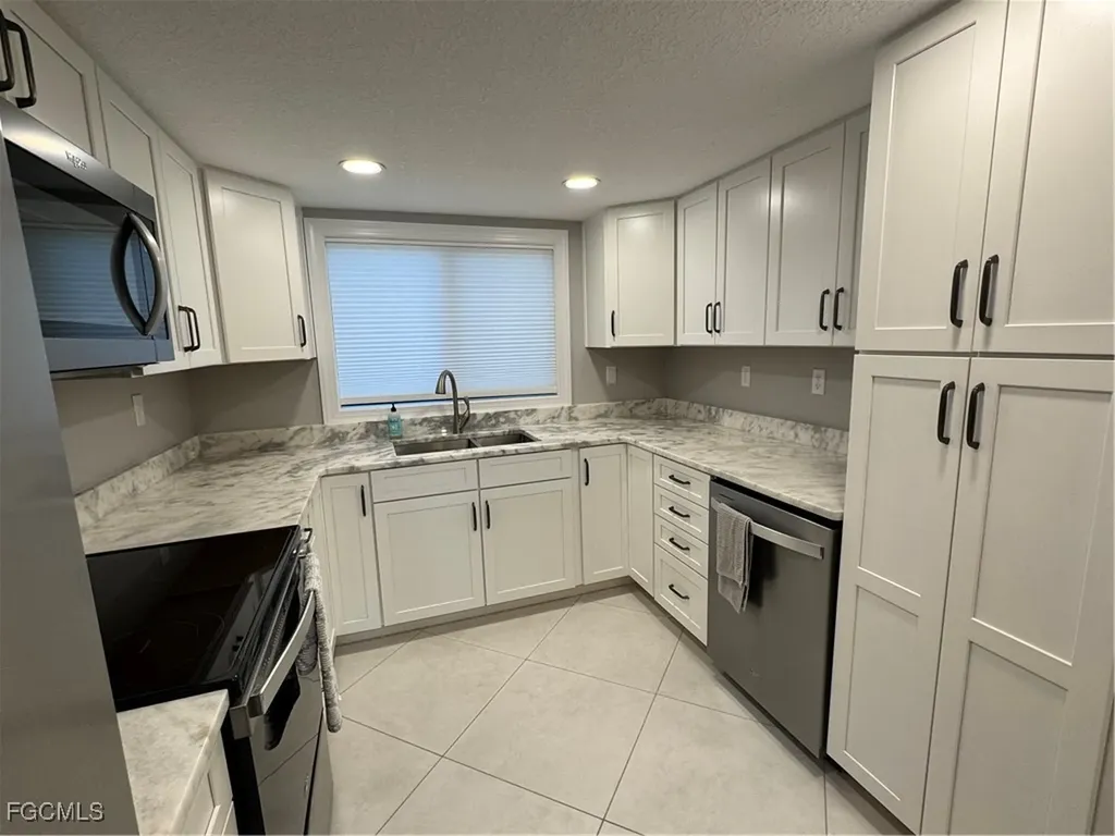 3722 SE 12th Avenue Cape Coral FL 33904