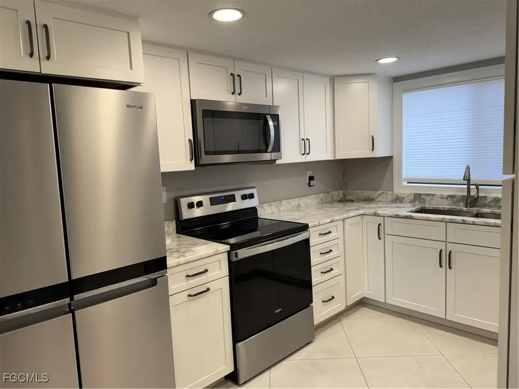 3722 SE 12th Avenue Cape Coral FL 33904