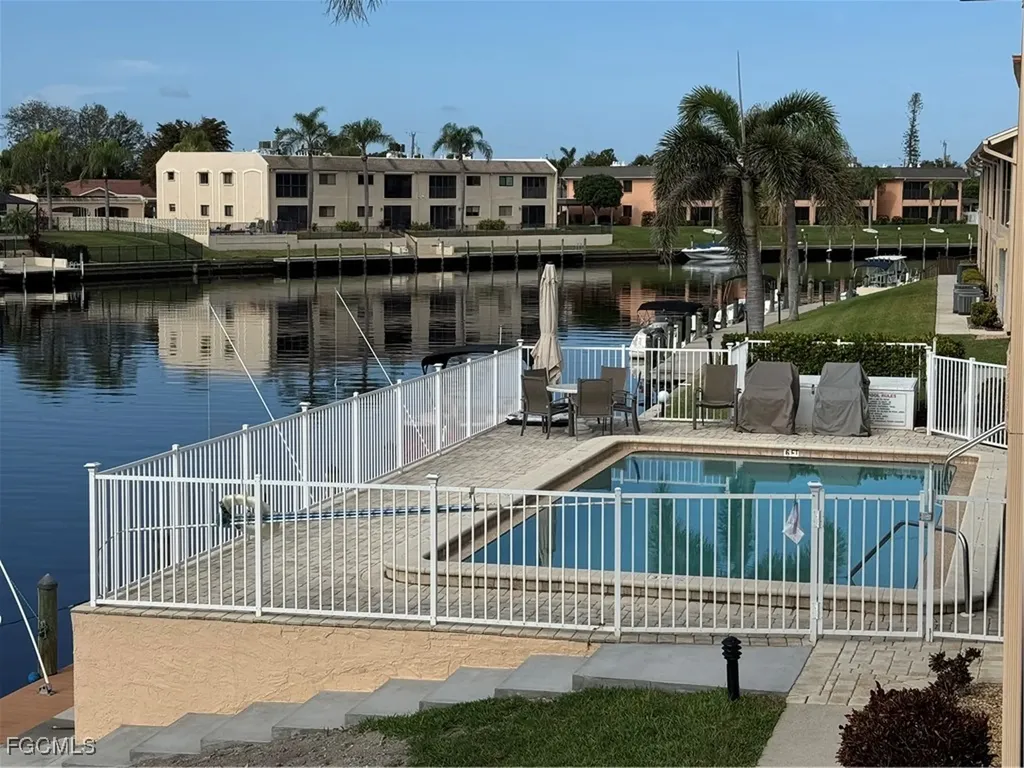 3722 SE 12th Avenue Cape Coral FL 33904