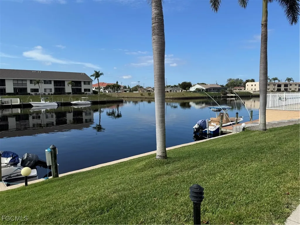 3722 SE 12th Avenue Cape Coral FL 33904