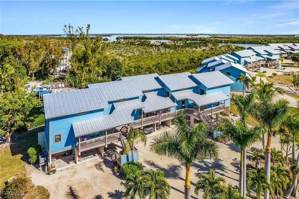 5301 Blue Crab Circle Bokeelia FL 33922