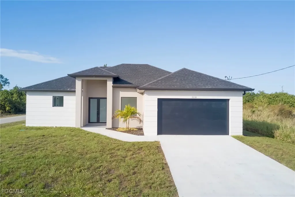 3318 30th Street SW Lehigh Acres FL 33976