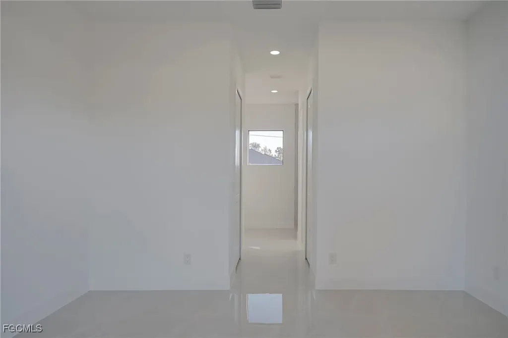 3318 30th Street SW Lehigh Acres FL 33976
