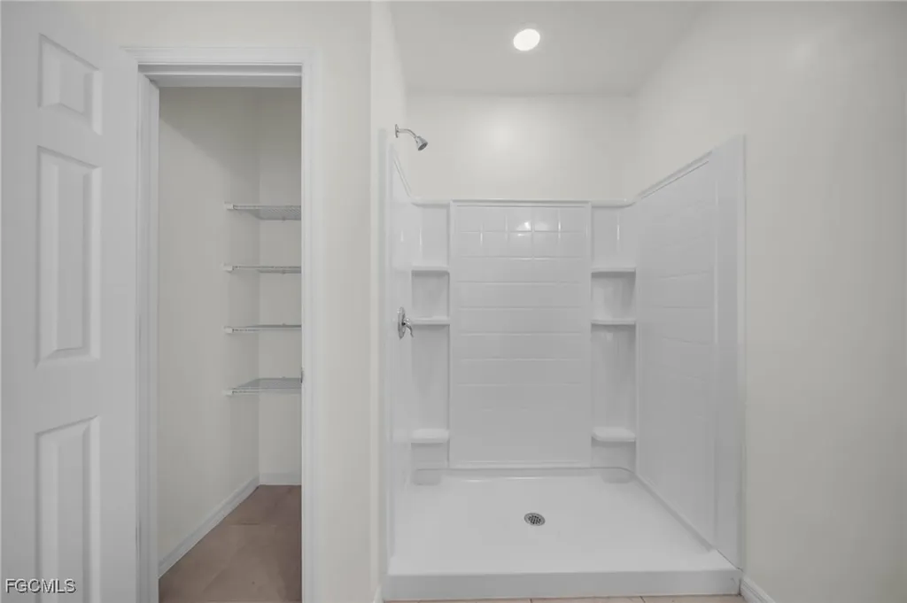 3477 Acapulco Circle Cape Coral FL 33909