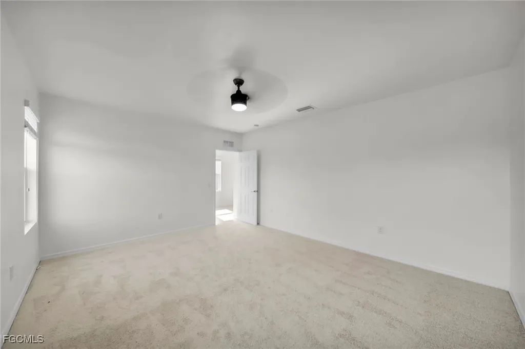 3477 Acapulco Circle Cape Coral FL 33909