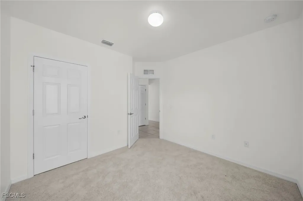 3477 Acapulco Circle Cape Coral FL 33909