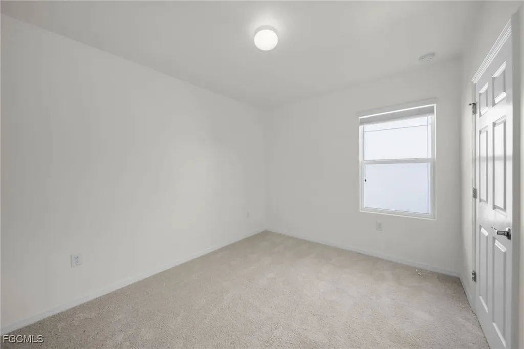 3477 Acapulco Circle Cape Coral FL 33909