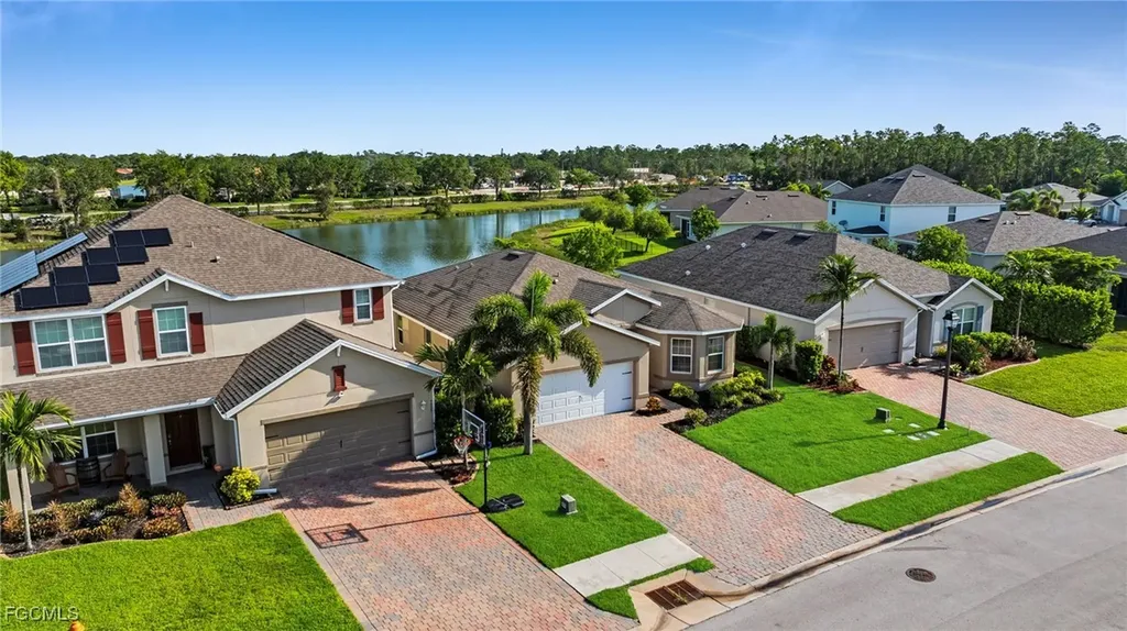 3477 Acapulco Circle Cape Coral FL 33909