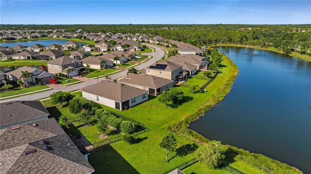 3477 Acapulco Circle Cape Coral FL 33909