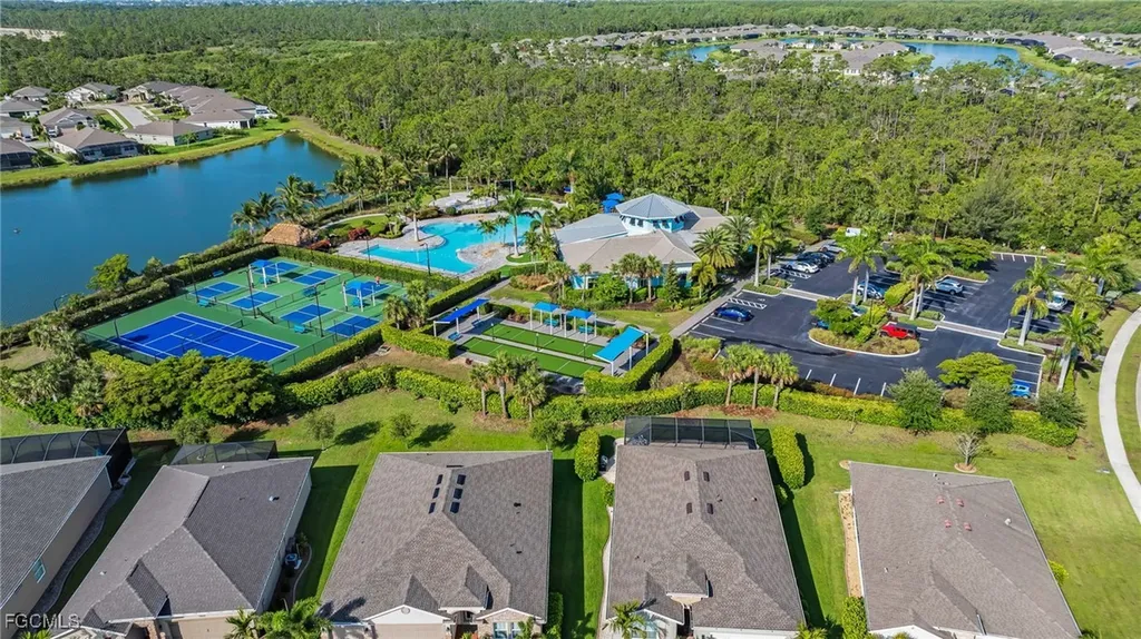 3477 Acapulco Circle Cape Coral FL 33909