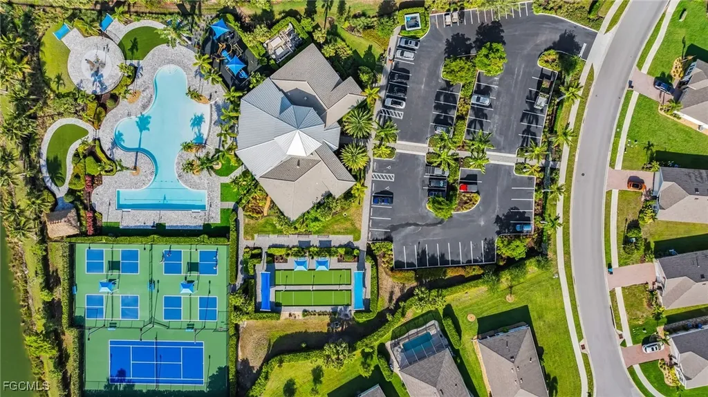 3477 Acapulco Circle Cape Coral FL 33909