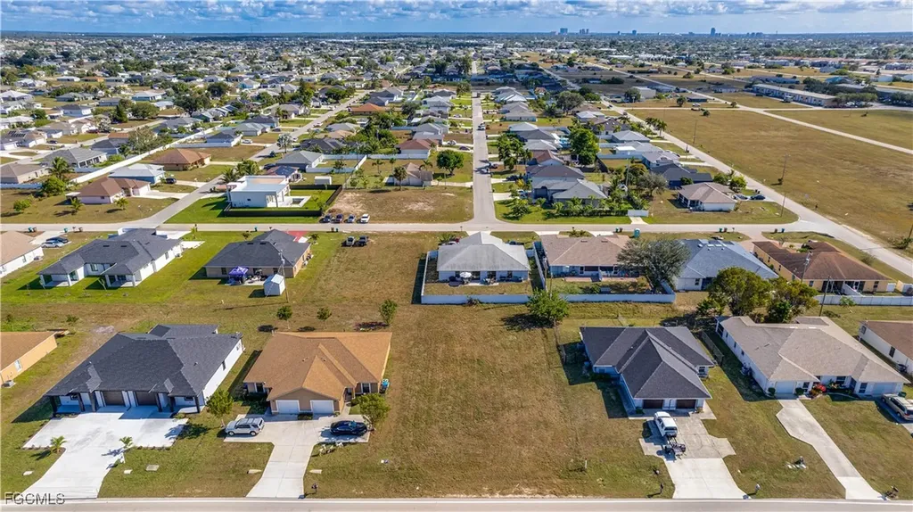 913 Andalusia Boulevard Cape Coral FL 33909