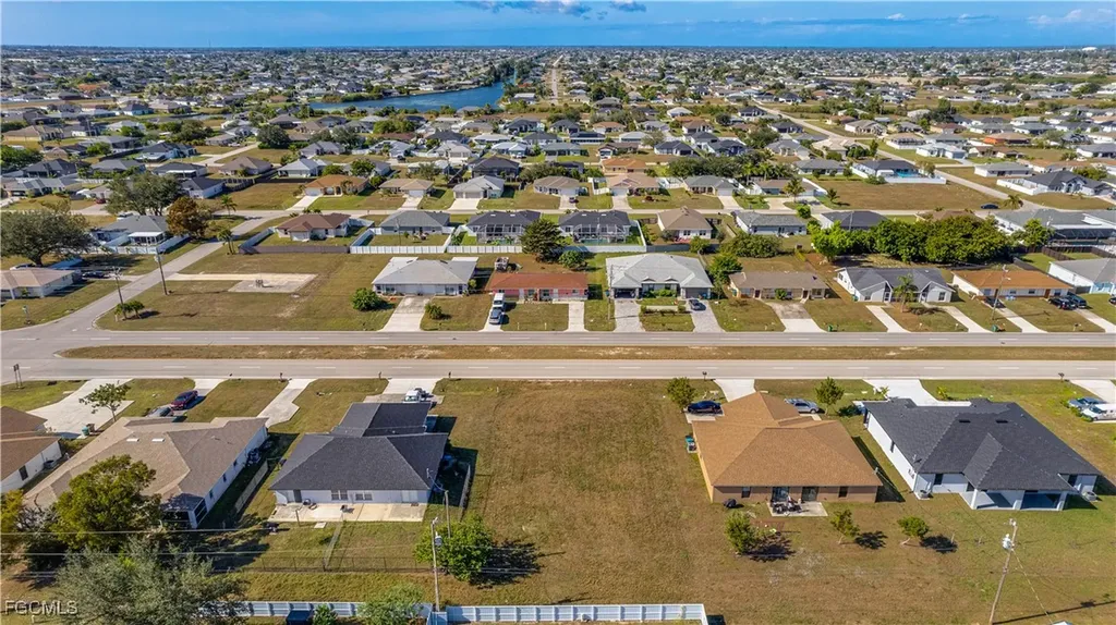 913 Andalusia Boulevard Cape Coral FL 33909