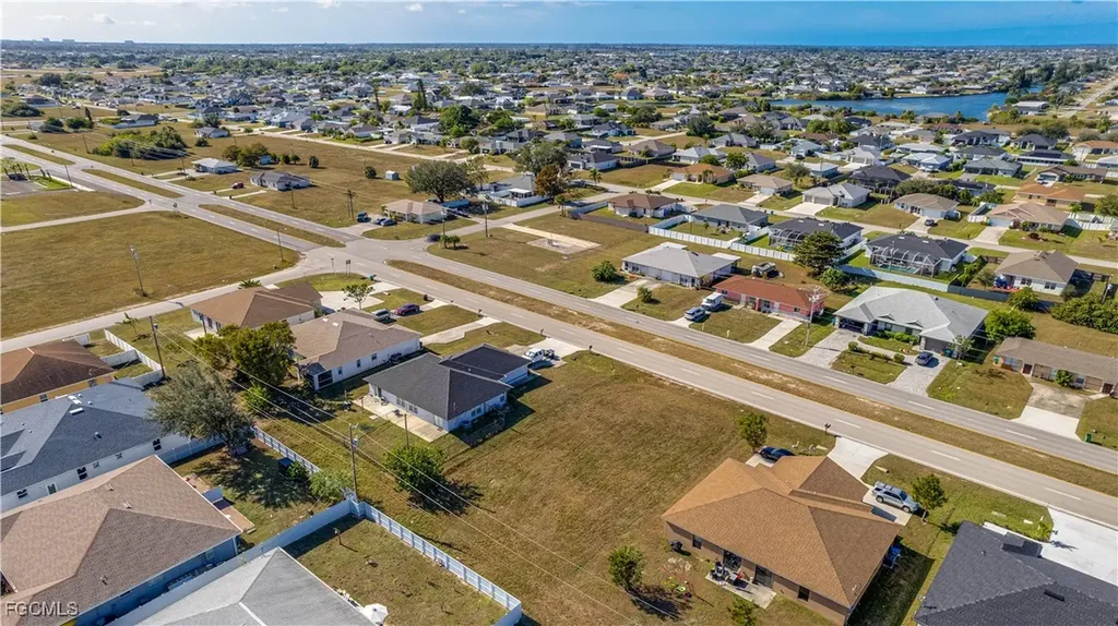 913 Andalusia Boulevard Cape Coral FL 33909