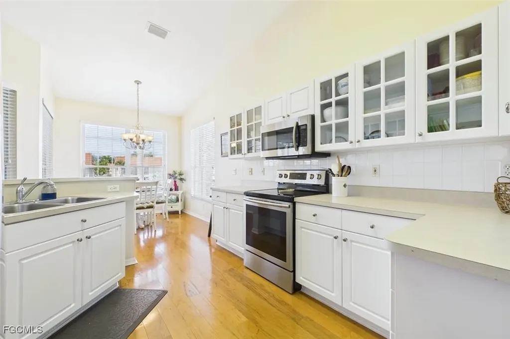 15200 Royal Windsor Lane Fort Myers FL 33919