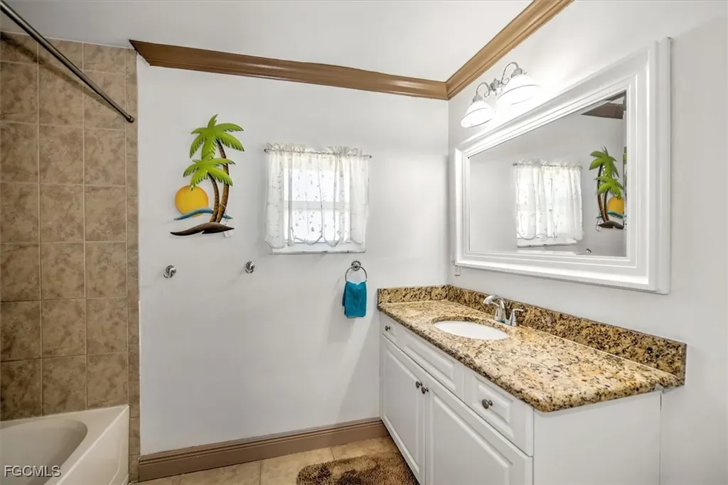 807 Montclaire Court Cape Coral FL 33904