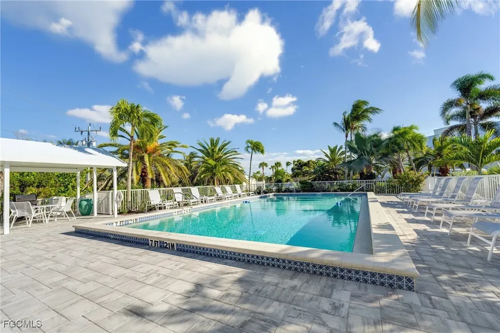 2004 Gulf Beach Villas Captiva FL 33924