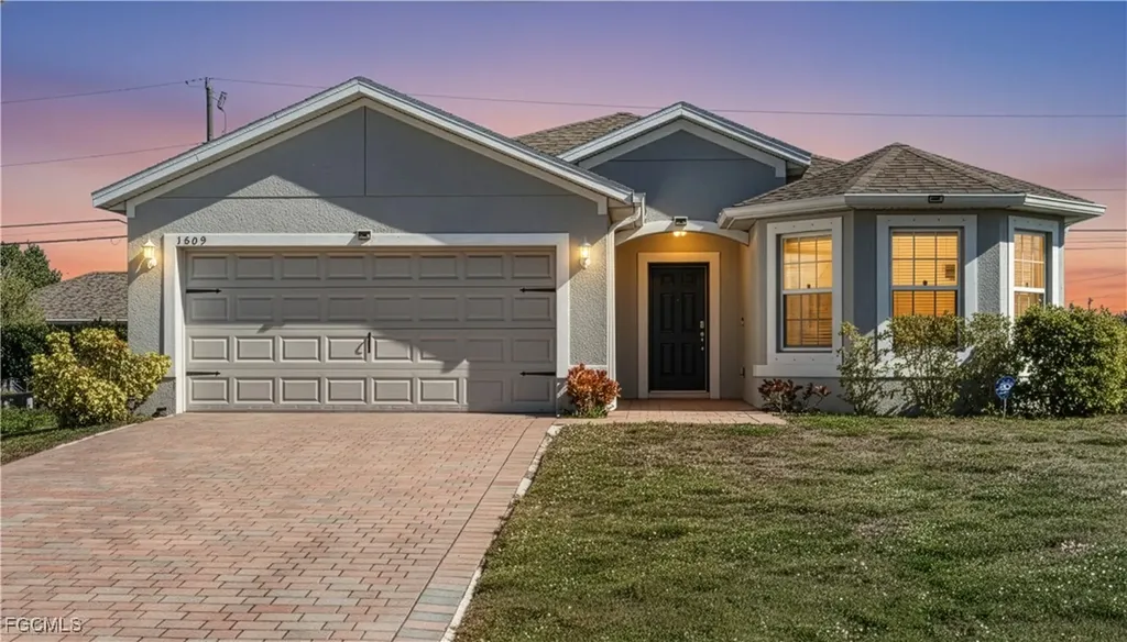 1809 NE 5th Court Cape Coral FL 33909
