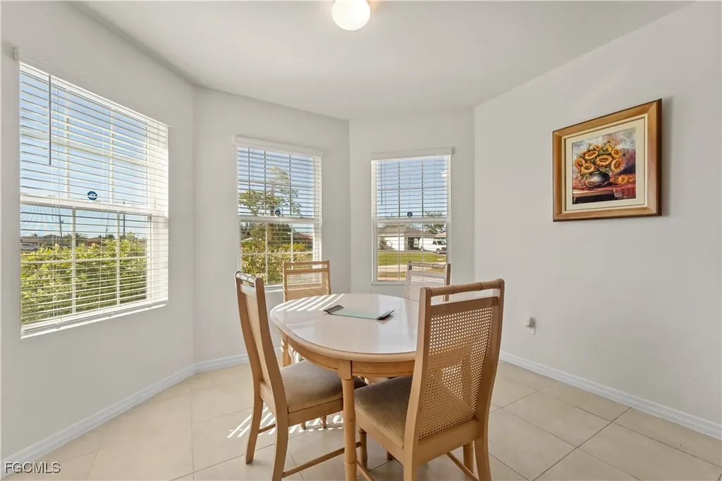 1809 NE 5th Court Cape Coral FL 33909