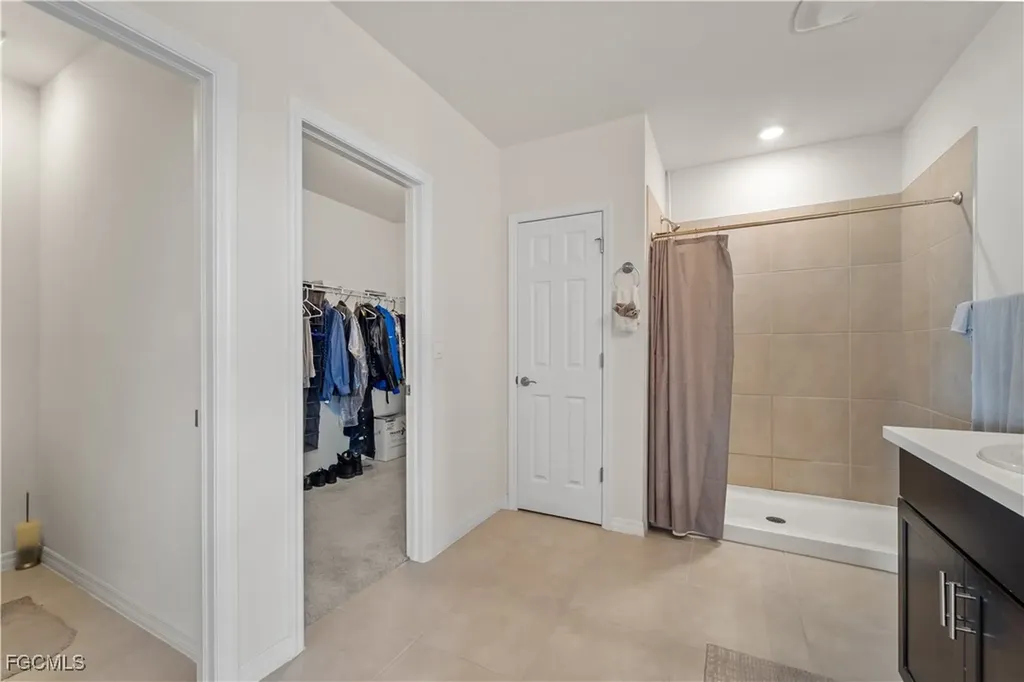 1809 NE 5th Court Cape Coral FL 33909