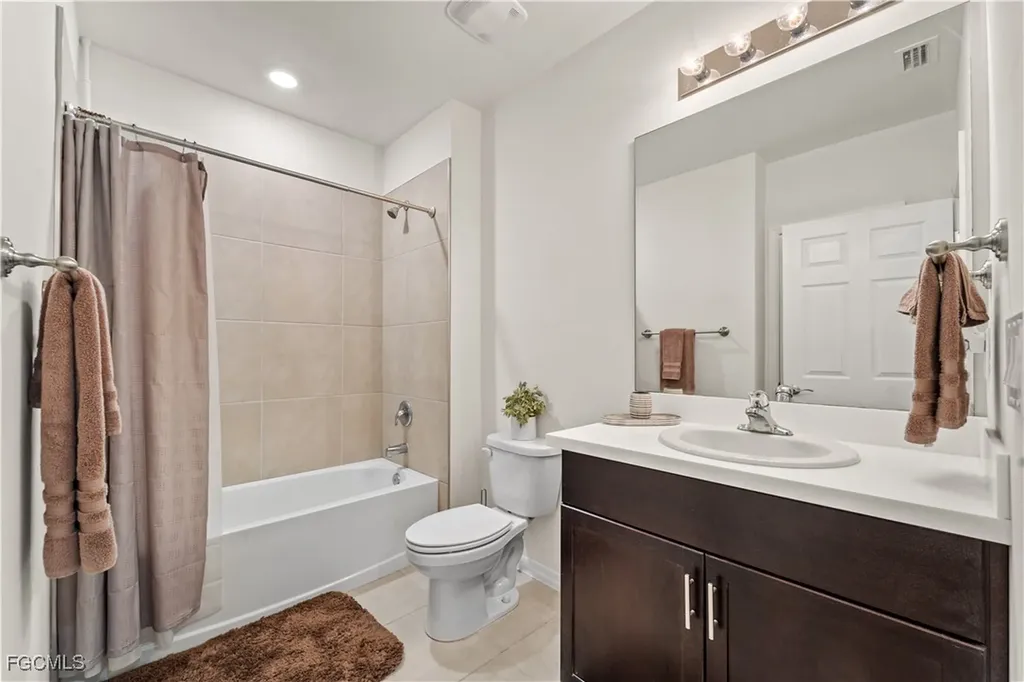 1809 NE 5th Court Cape Coral FL 33909